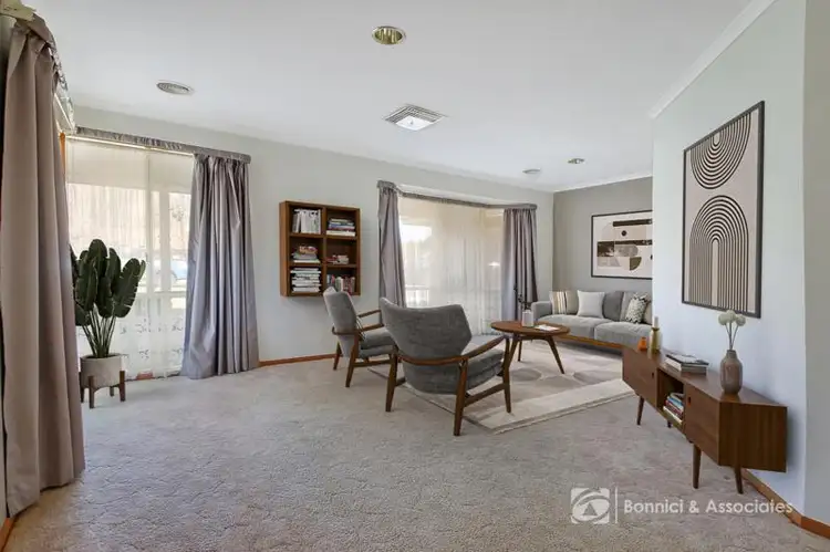 Sixth view of Homely house listing, 8 Elmslie Circuit, West Wodonga VIC 3690