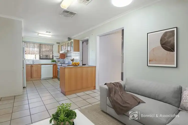 Fifth view of Homely house listing, 6 Jade Court, West Wodonga VIC 3690