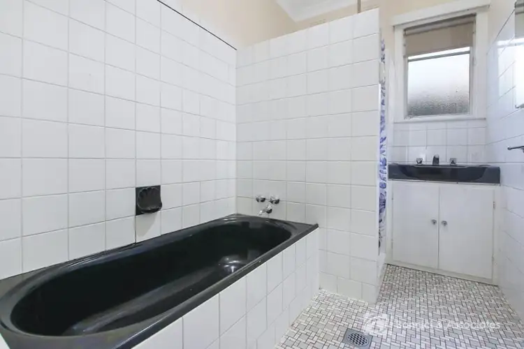 Fifth view of Homely house listing, 527 Hague Street, Lavington NSW 2641