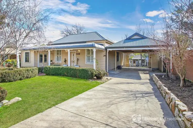 49 Last Street, Beechworth VIC 3747