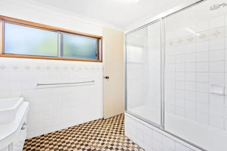 Fourth view of Homely townhouse listing, 1/612 Old Cleveland Road, Camp Hill QLD 4152