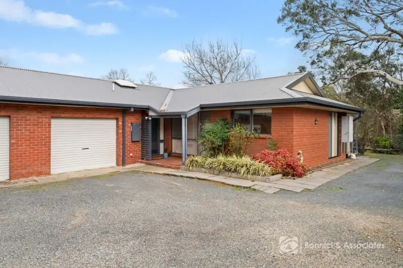 Main view of Homely unit listing, 2/70 Huon Creek Road, Wodonga VIC 3690