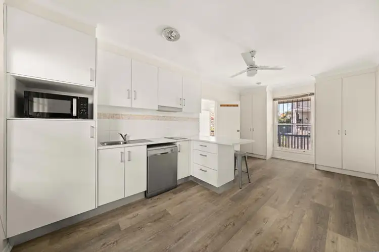 28/22 Little Jane Street, West End QLD 4101