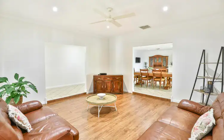 Seventh view of Homely house listing, 4 Chase Court, Irymple VIC 3498