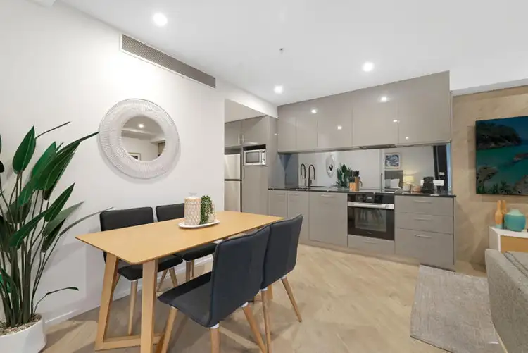 Sixth view of Homely apartment listing, 1705/4 Wahroonga Place, Surfers Paradise QLD 4217