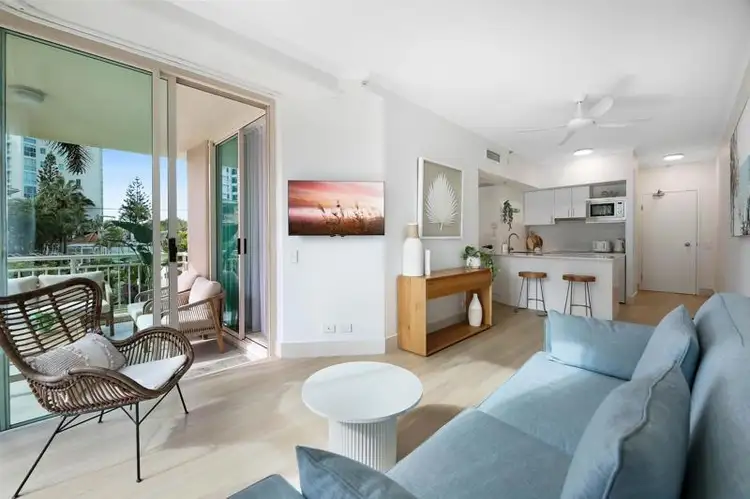 204/46-52 Pacific Street, Main Beach QLD 4217