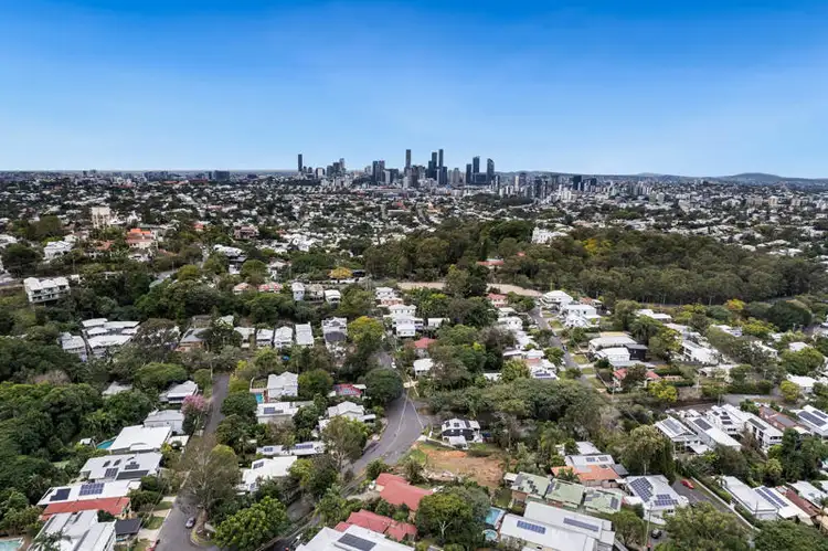 32-34 Soudan Street, Bardon QLD 4065