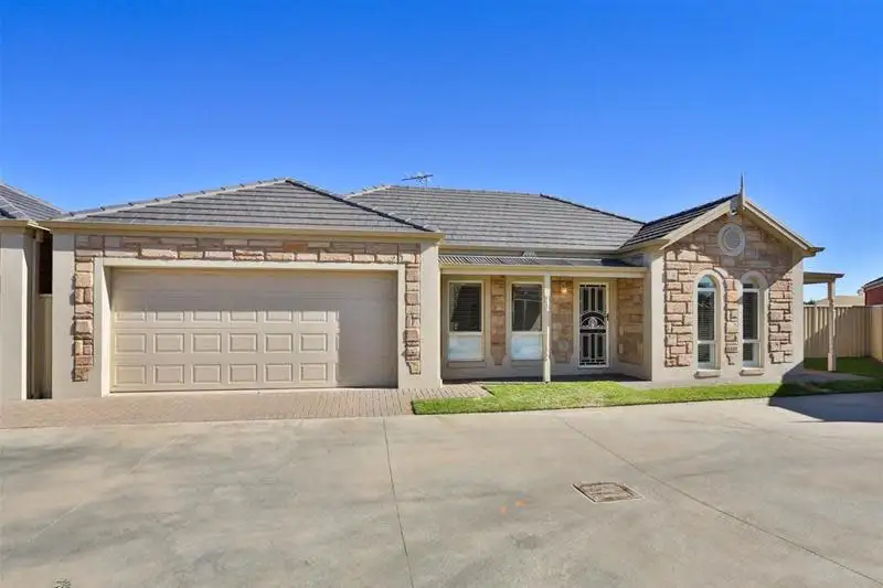 Main view of Homely townhouse listing, 11/313 Eighth Street, Mildura VIC 3500