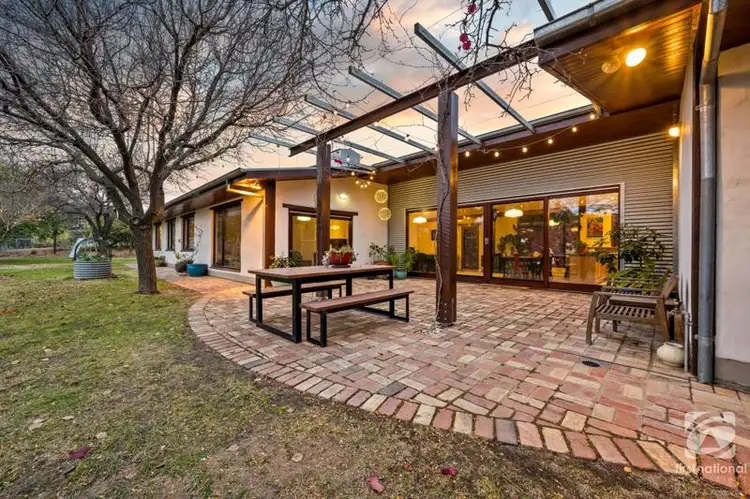 14 Gemmell Road, Wooragee VIC 3747