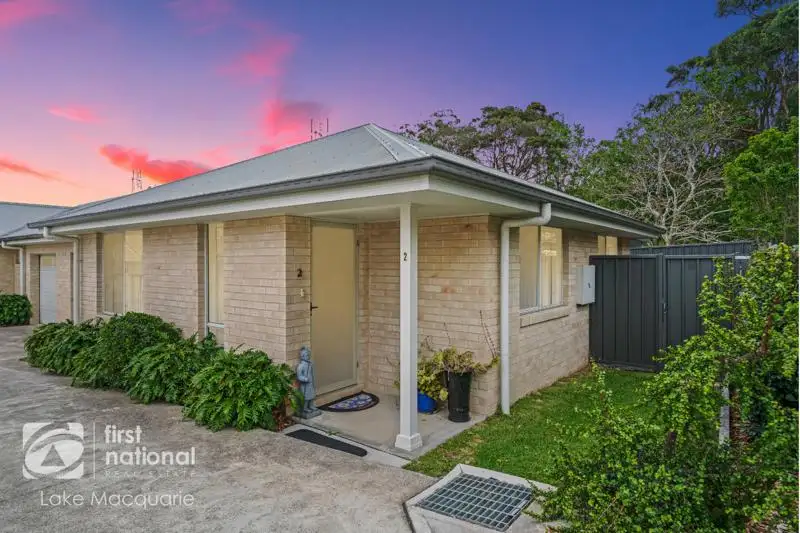 Main view of Homely unit listing, 2/34 Kariboo Lane, Mount Hutton NSW 2290