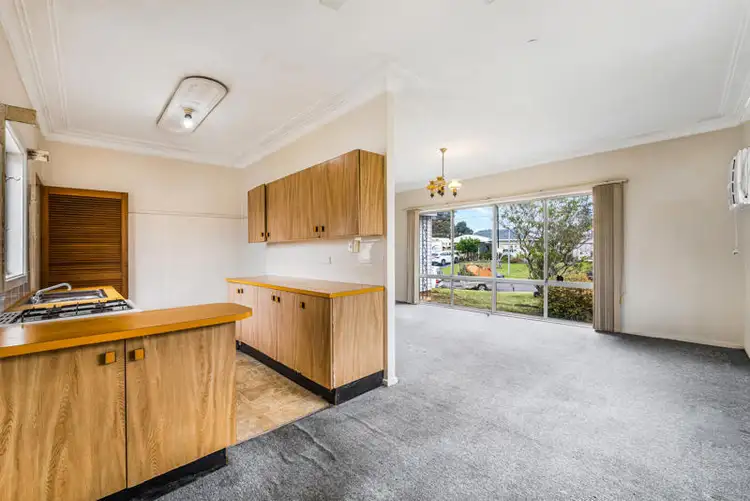 Second view of Homely house listing, 8 Cummings Crescent, Lansvale NSW 2166