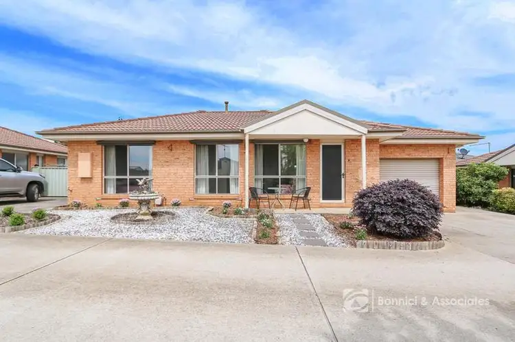 2/1 Kingfisher Drive