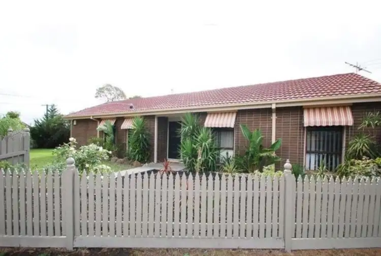 82 Eldorado Crescent, Meadow Heights VIC 3048