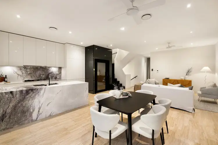 14/1 Bonvale Lane, St Lucia QLD 4067