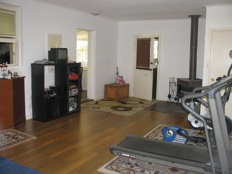 Fifth view of Homely house listing, 8-10 Banksia Street, Lucindale SA 5272