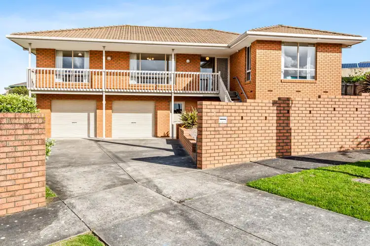 5 Holly Court