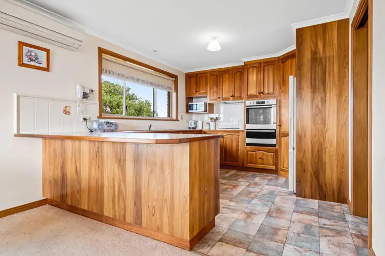 Fourth view of Homely house listing, 5 Holly Court, Warrnambool VIC 3280