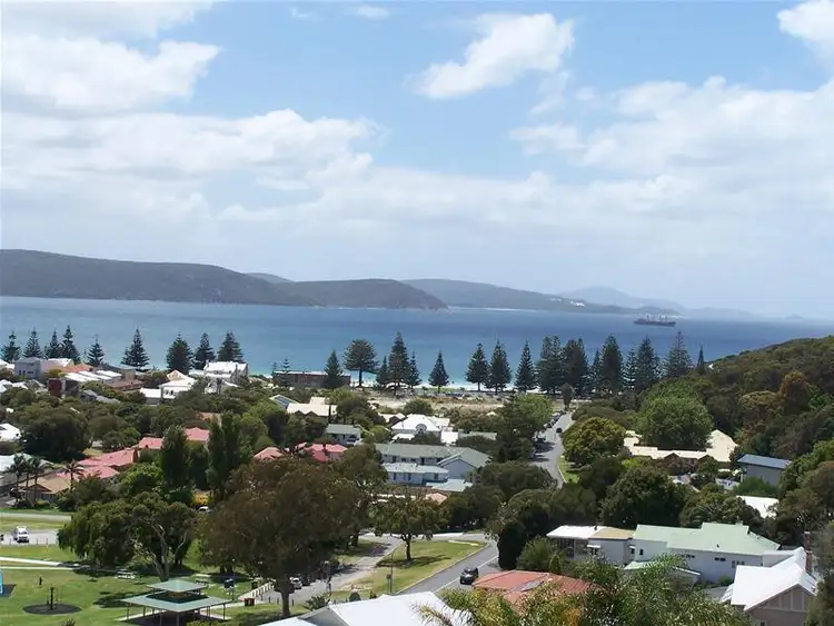 66 Hare Street, Middleton Beach WA 6330