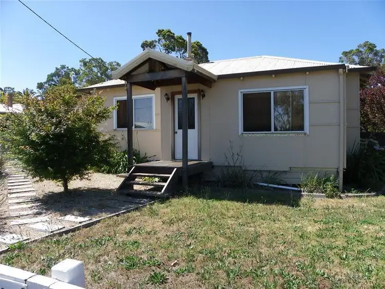 35 Oatlands Road, Mount Barker WA 6324