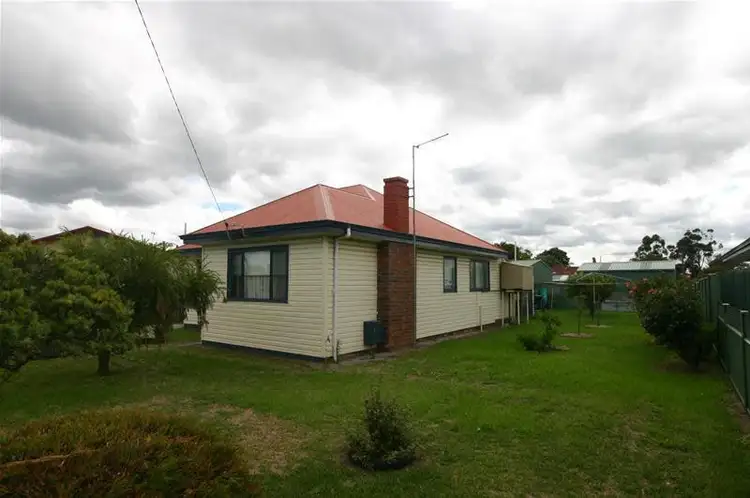 12 Carbine Street, Orana WA 6330