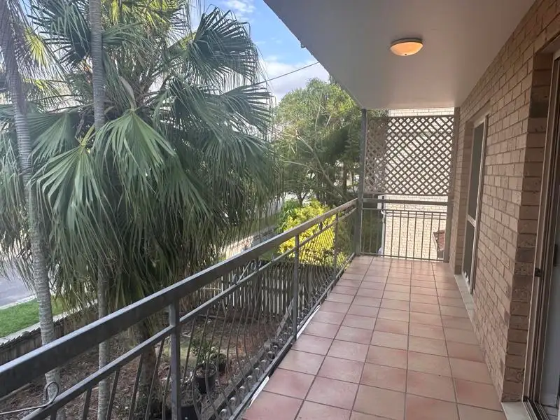 Main view of Homely unit listing, 2/16 Joffre Street, Coorparoo QLD 4151