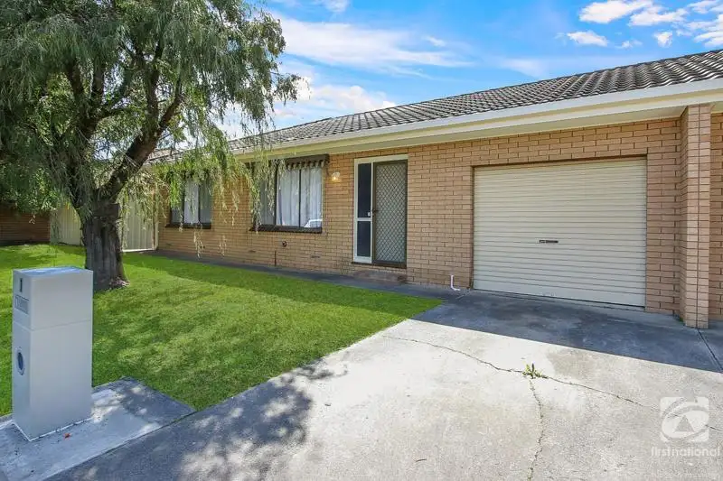 Main view of Homely unit listing, 1/552 Comans Avenue, Lavington NSW 2641