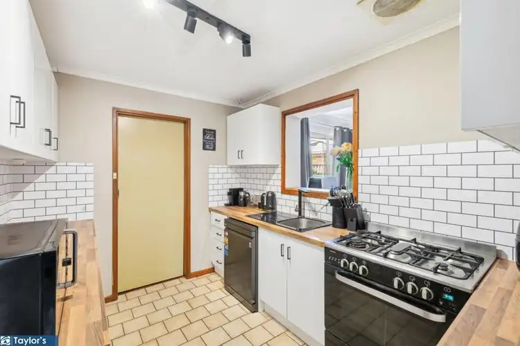 Fourth view of Homely house listing, 6 Moyes Court, Para Hills West SA 5096