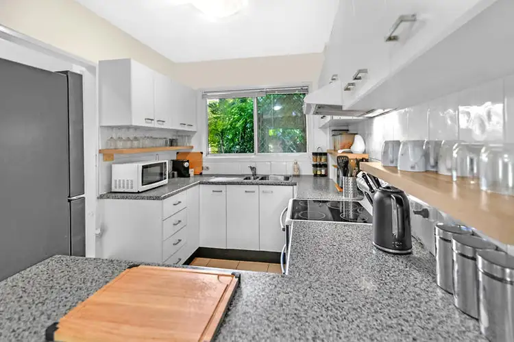 Sixth view of Homely apartment listing, 3/9 Holborow Close, Surfers Paradise QLD 4217