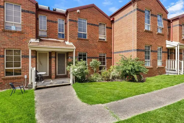 31/22 The Ridge, Roxburgh Park VIC 3064