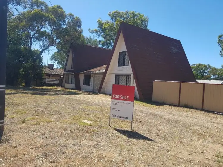 Sixth view of Homely house listing, 52 MOORE Street, Moora WA 6510