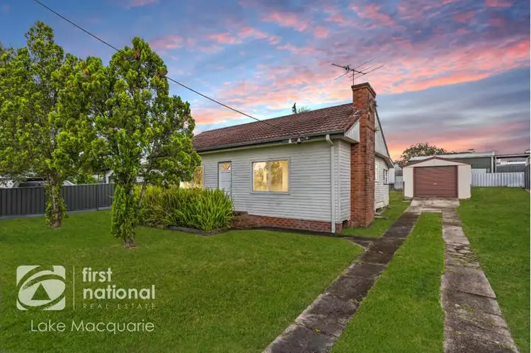 14 Waterview Road, Cardiff South NSW 2285