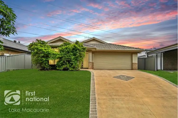 8 Galea Close, Cameron Park NSW 2285
