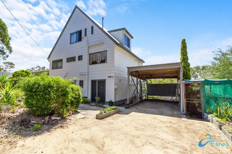 21 Bernadette Avenue, Loch Sport VIC 3851