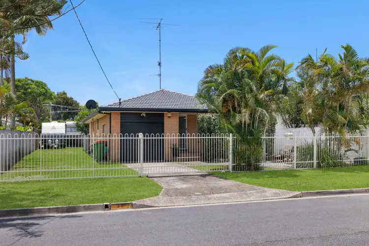 37 Coogeen Street, Sorrento QLD 4217