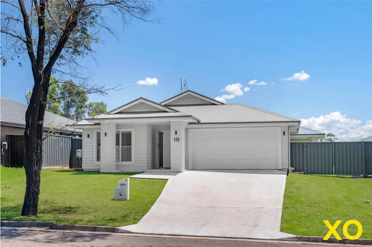1b Grainger Crescent, Singleton NSW 2330