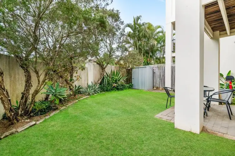 Fourth view of Homely villa listing, 1301/2 Gentian Drive, Arundel QLD 4214