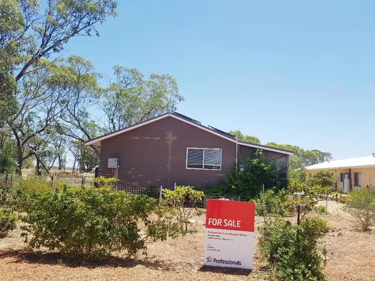 14 PRYRE Street, Coomberdale WA 6512