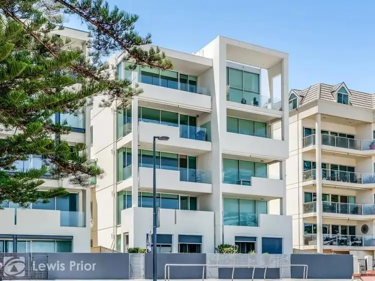 Main view of Homely unit listing, 10/3-4 South Esplanade, Glenelg SA 5045
