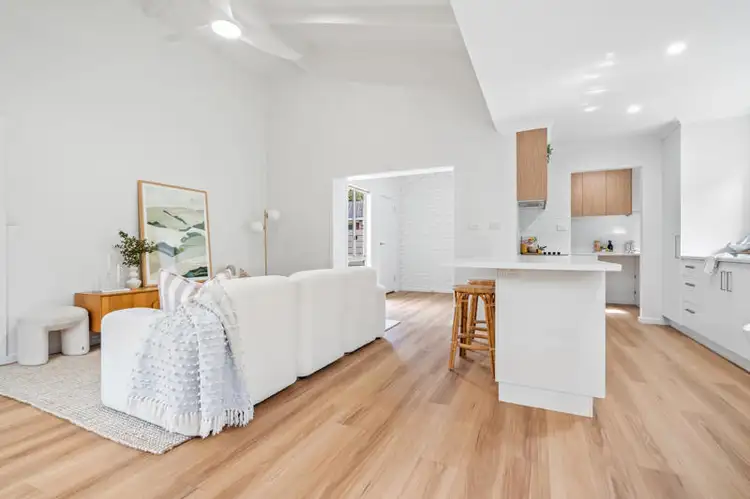Fourth view of Homely house listing, 2 Gibbons Court, Warrnambool VIC 3280