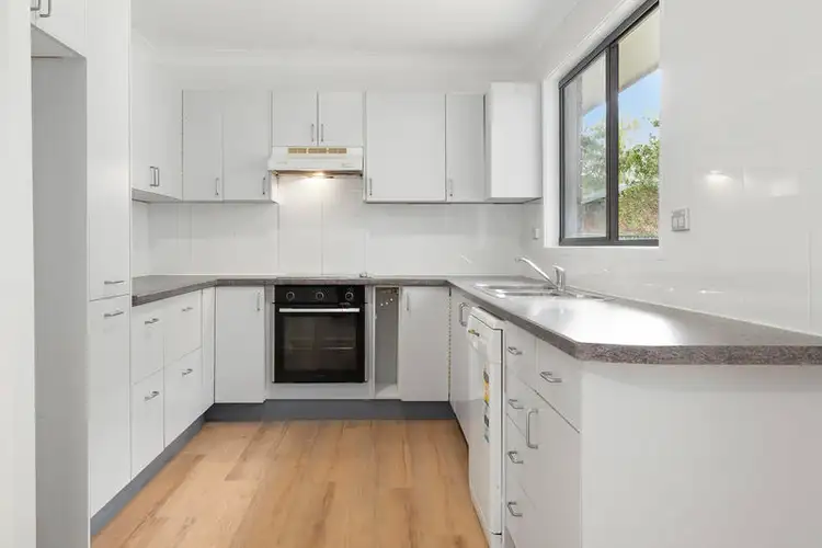 Fifth view of Homely house listing, 31 Bunnal Avenue, Winmalee NSW 2777
