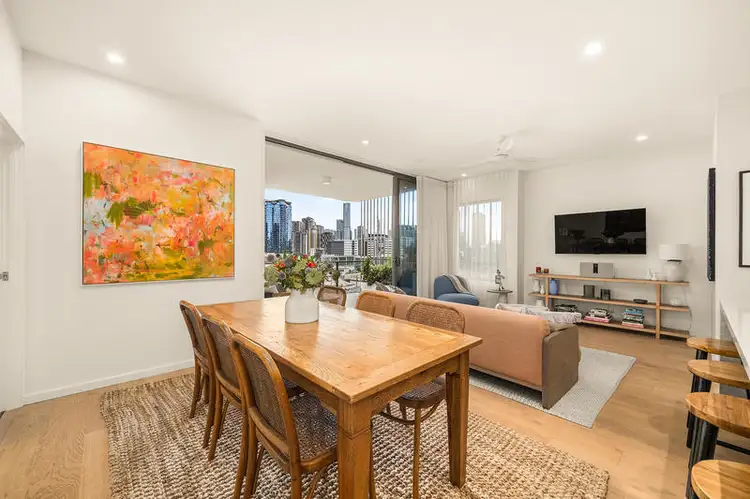 Second view of Homely house listing, 15/10 Amersham Street, West End QLD 4101
