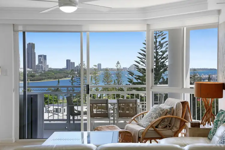 35/11-17 Hughes Avenue, Main Beach QLD 4217