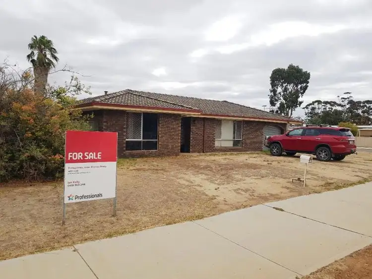 22 MELBOURNE Street, Moora WA 6510