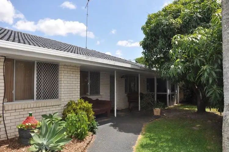 Second view of Homely house listing, 2 St Pauls Place, Isle Of Capri QLD 4217