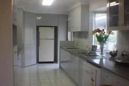 Seventh view of Homely house listing, 2 St Pauls Place, Isle Of Capri QLD 4217