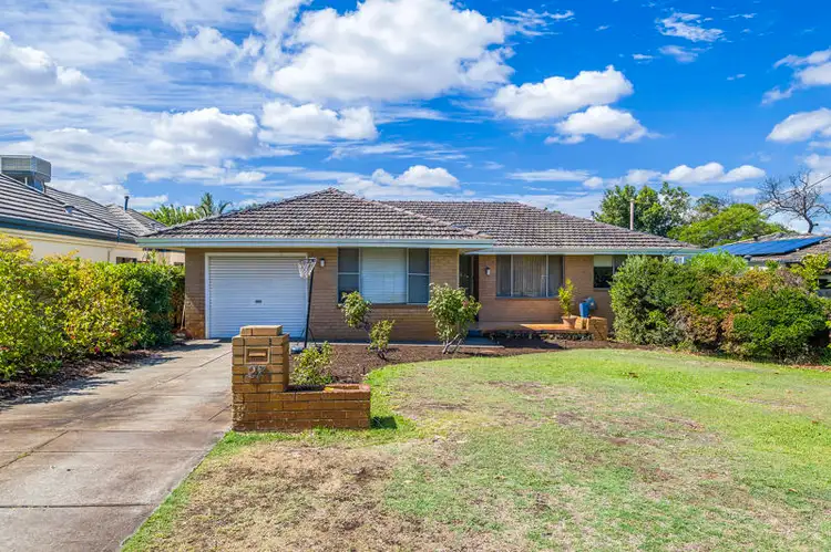 27 Gifford Way, Dianella WA 6059
