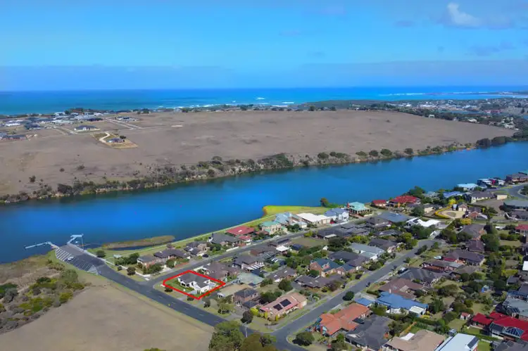 Second view of Homely house listing, 24 Dunvegan Court, Warrnambool VIC 3280