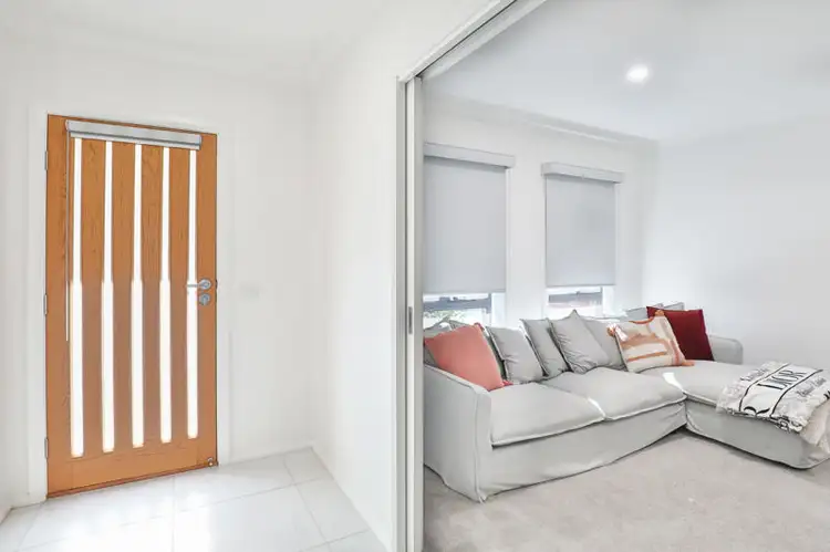 Second view of Homely house listing, 10 Voullaire Drive, Red Cliffs VIC 3496