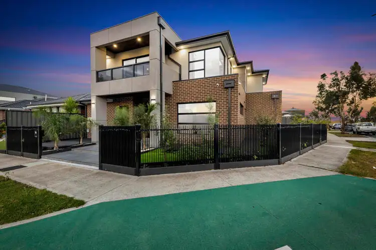 60 Arena Avenue, Roxburgh Park VIC 3064