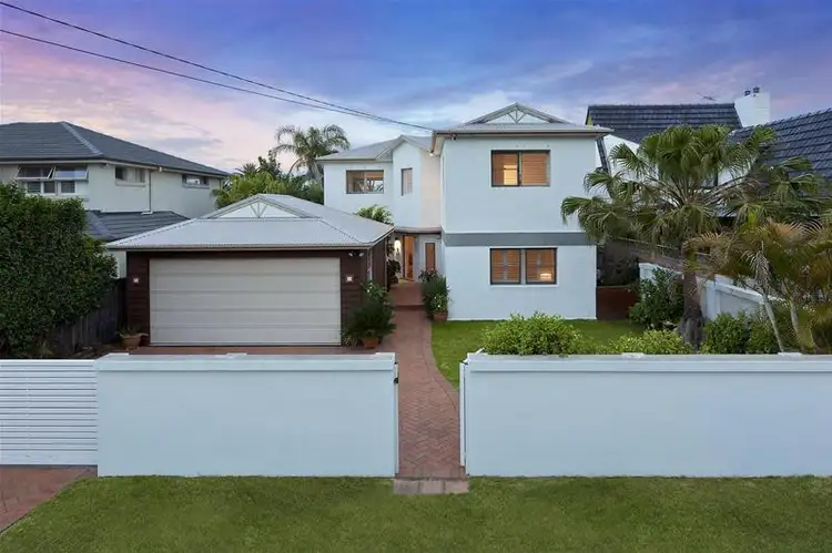 15 Cumberland Avenue, Collaroy NSW 2097